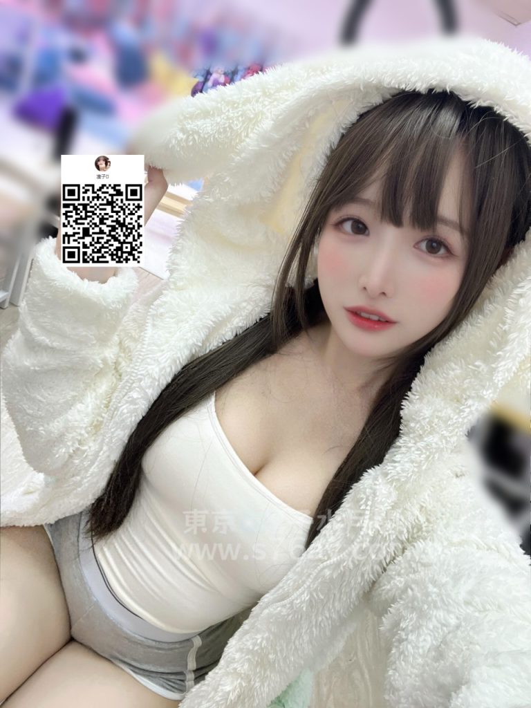 ホテル出張デリヘル|星乃 みなみ（21）155cm Eカップ